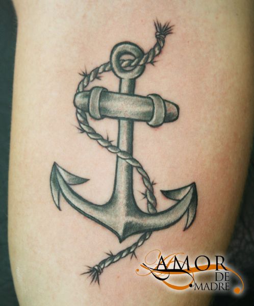 Ancla-tattoo-tatuaje-amor-de-madre-zamora