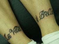 La-vita-e-bella-frase-phrase-tattoo-tatuaje-amor-de-madre-zamora