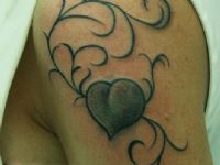 Corazon-heart-filigrana-sombras-shadows-tattoo-tatuaje-amor-de-madre-zamora
