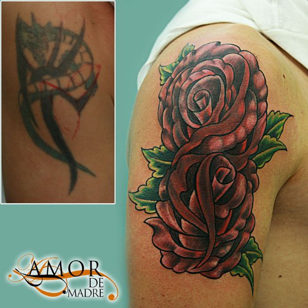 Tapado-arreglo-flor-cover-brazo-tattoo-tatuaje-amor-de-madre-zamora-arm