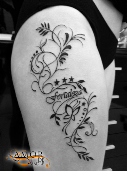 Fortaleza-palabra-word-letras-mariposa-butterfly-filigrana-enredadera-tattoo-tatuaje-amor-de-madre-z