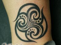 tribal-triskel-celta-celtic-tattoo-tatuaje-amor-de-madre-zamora