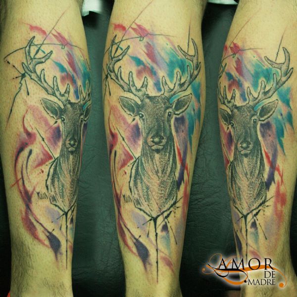 tattoo-tatuaje-amor-de-madre-zamora-ciervo-colortattoo-color-acuarela-estilp-style