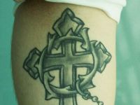 Cruz-cross-tattoo-tatuaje-amor-de-madre-zamora
